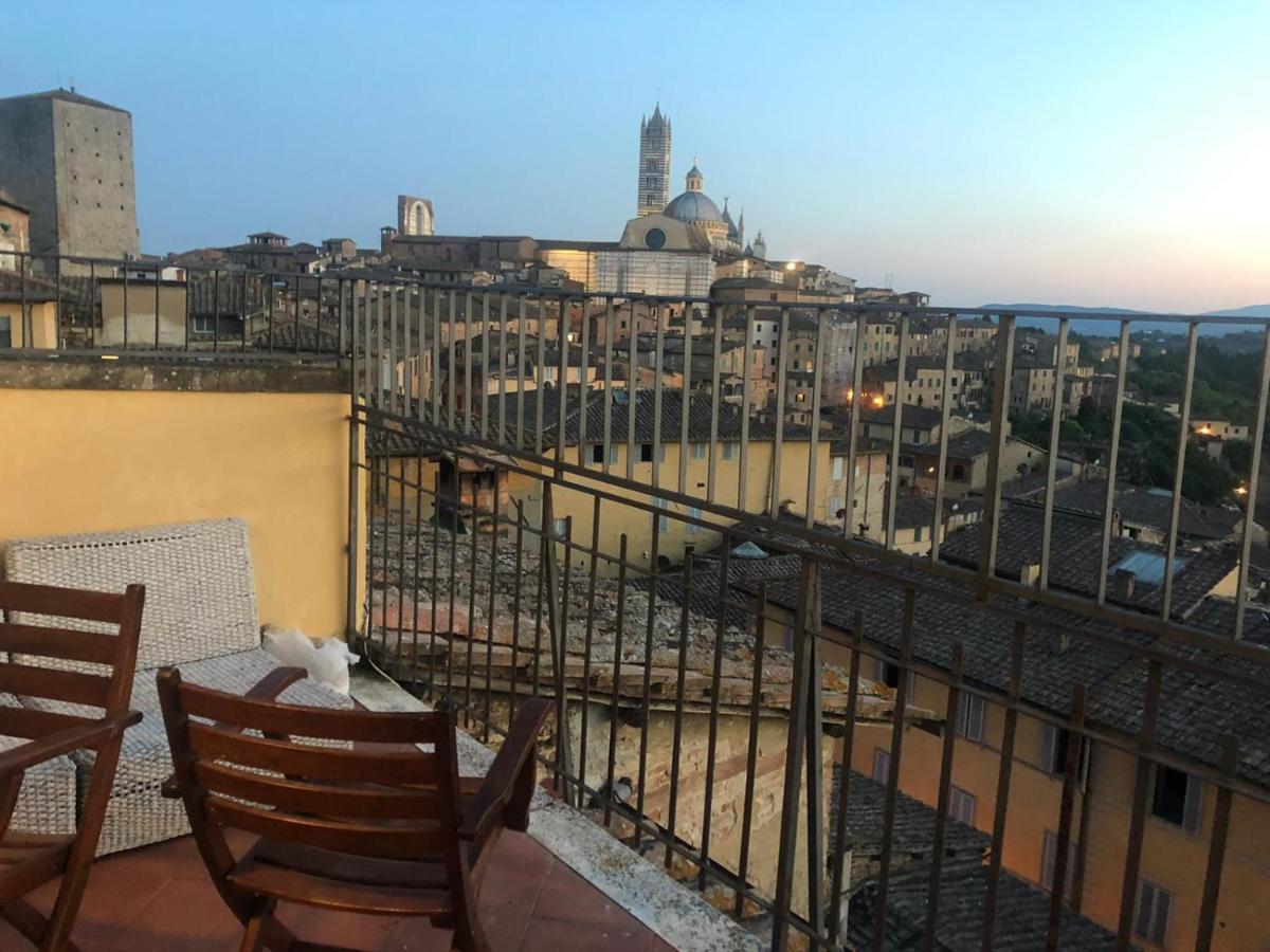 La Terrazza Sul Duomo Leilighet Siena Eksteriør bilde