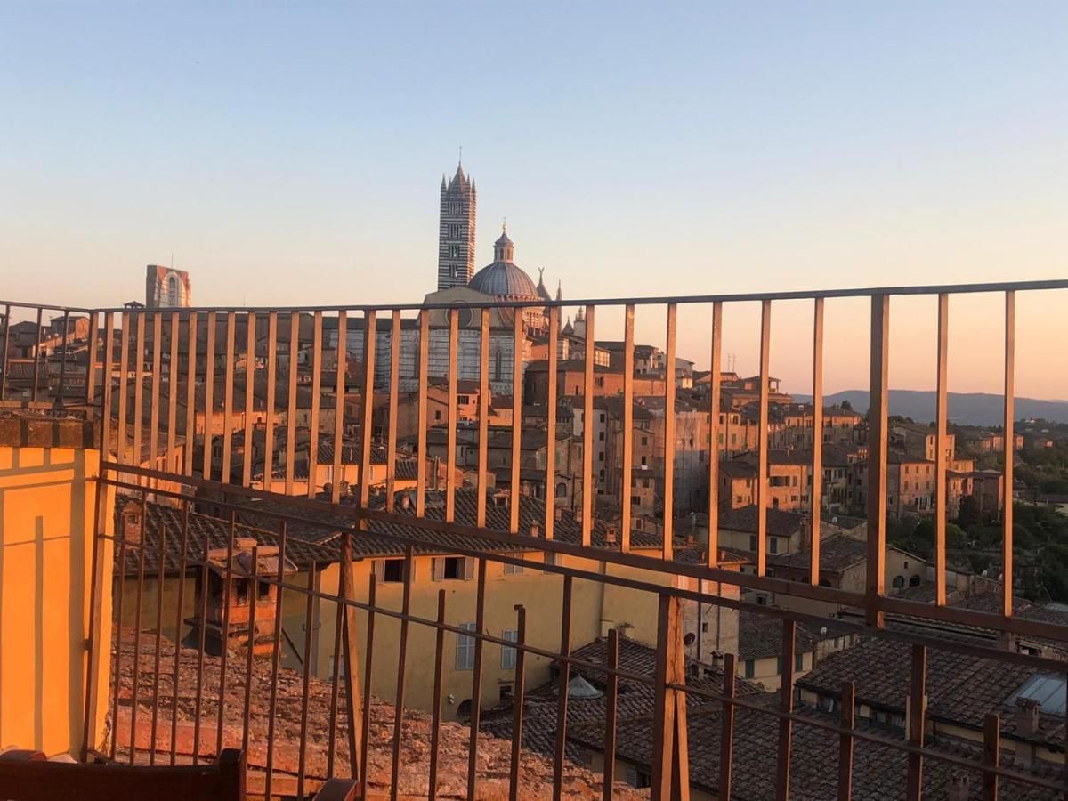 La Terrazza Sul Duomo Leilighet Siena Eksteriør bilde